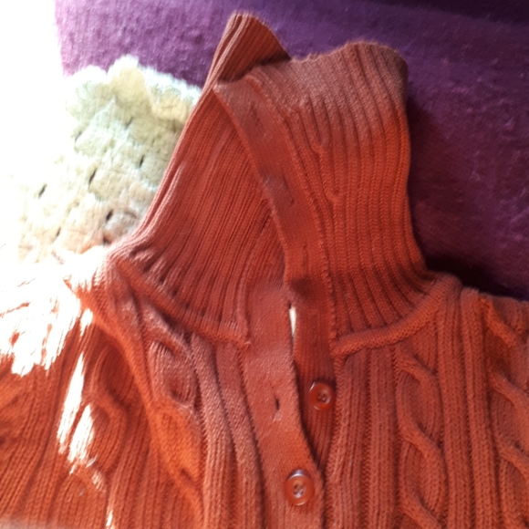 Tall girl sweater - Picture 3 of 4